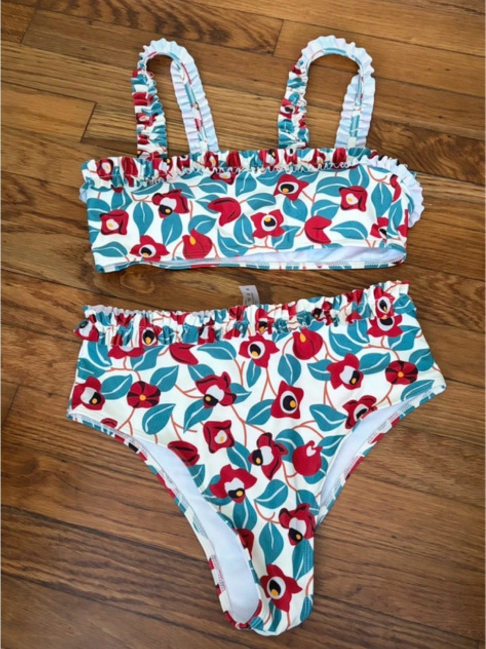 Floral Ruffle Bikini Set Size Medium Retro
Cottagecore Swimwear